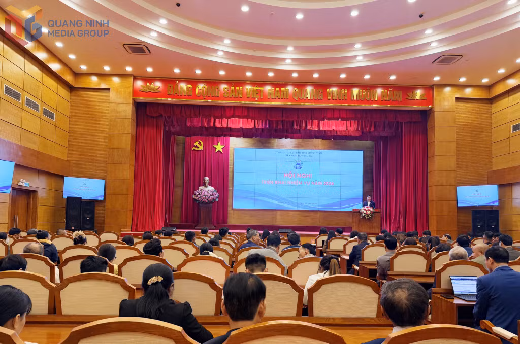 Quang cảnh hội nghị.