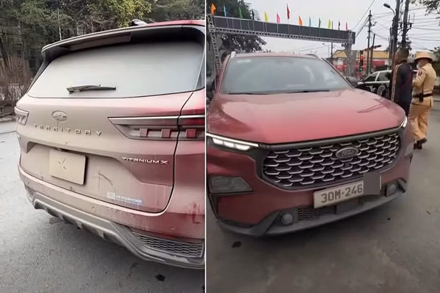 Bùn đất che kín biển số phía sau xe ôtô. Ảnh: Cục CSGT
