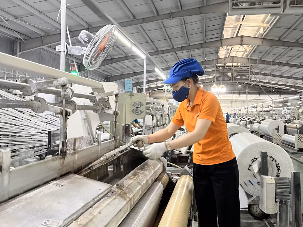 Sản xuất tại Công ty TNHH Vinanewtarp Việt Nam, KCN Cái Lân.