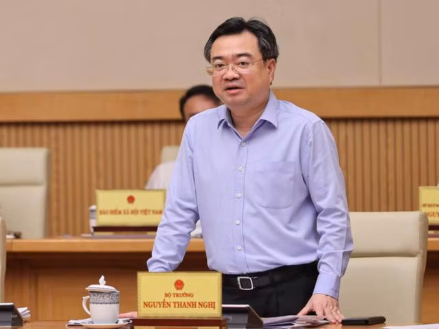 Bộ trưởng Bộ Xây dựng Nguyễn Thanh Nghị phát biểu tại phiên họp - Ảnh: VGP/Nhật Bắc
