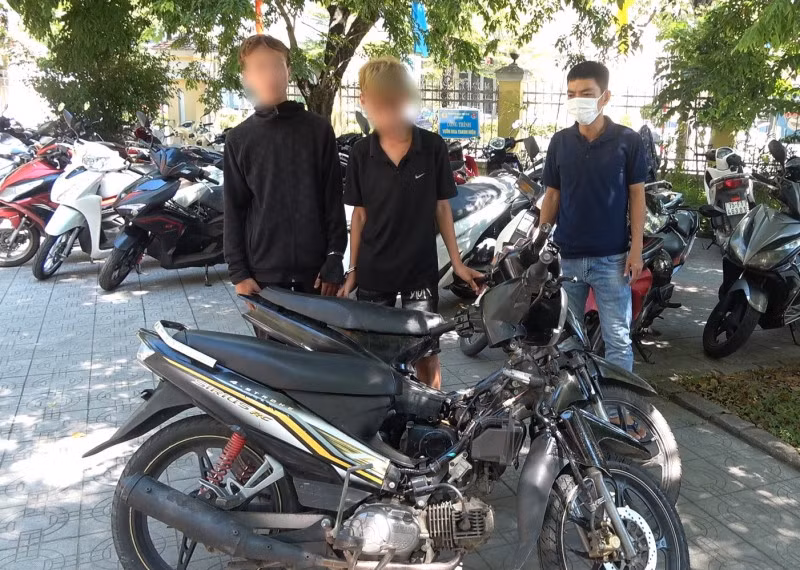 Tang vật xe mô tô do các đối tượng trộm cắp được Công an TP Huế thu hồi.