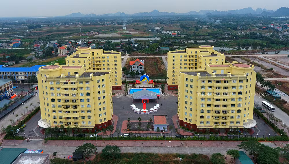 Chung cư kiểu mẫu cho công nhân của Công ty Than Nam Mẫu.