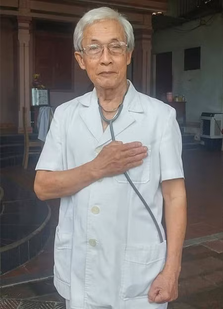 Ông Nguyễn Văn Trang tại nhà riêng. Ảnh: Nhân vật cung cấp.