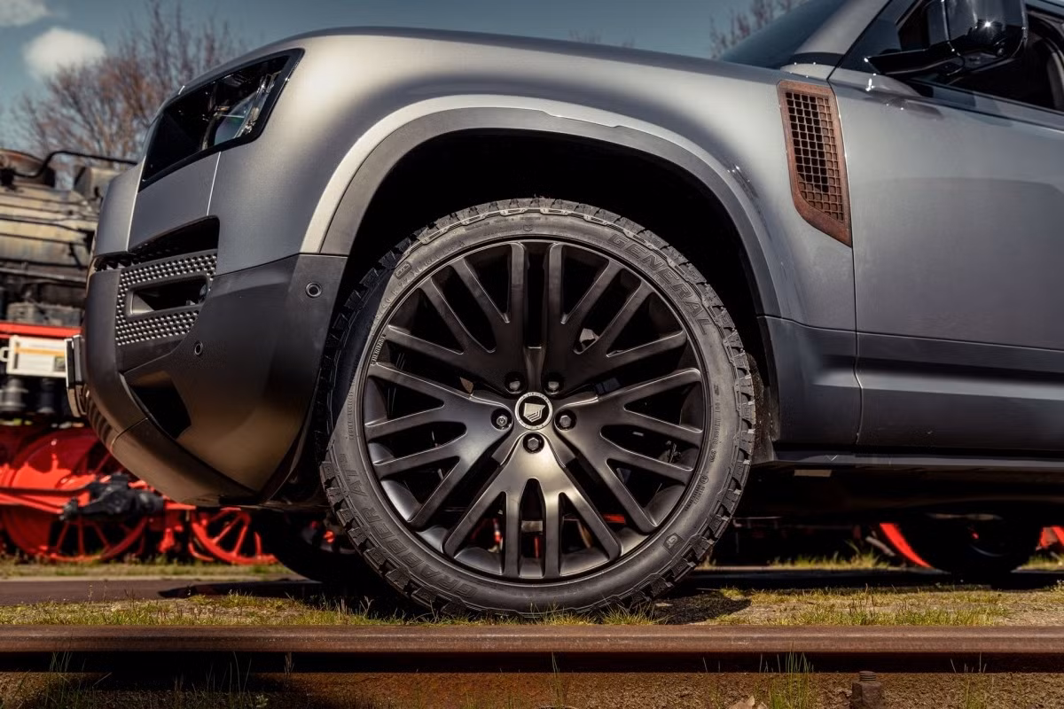 Land Rover Defender mới 'độ' cực độc ảnh 9