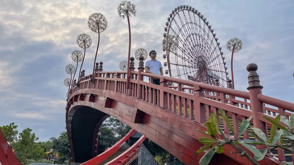 SunWorld Halong Complex là khu vui chơi giải trí quy mô lớn do Tập đoàn Sungroup đầu tư tại TP Hạ Long. Ảnh: Đỗ Phương.