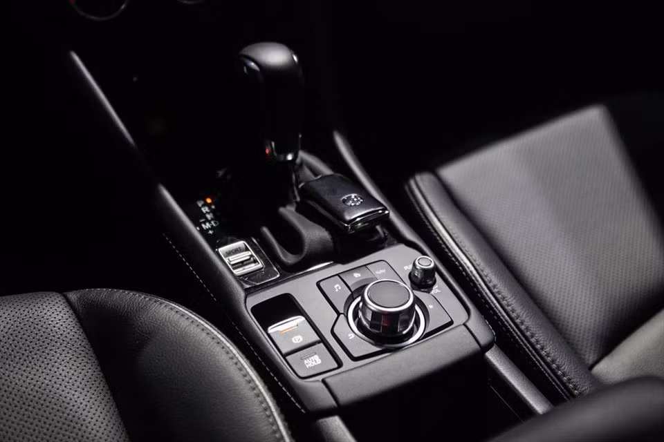 So kè SUV hạng B giữa hai đối thủ "tân binh" Mazda CX-3 và Hyundai Kona ảnh 9