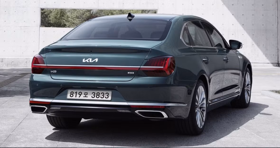 Kia K9 2021 - Mẫu sedan hàng đầu lộ diện ảnh 3
