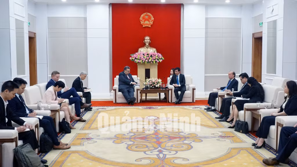 Quang cảnh buổi tiếp xúc (4-2021). Ảnh: Nguyễn Thanh
