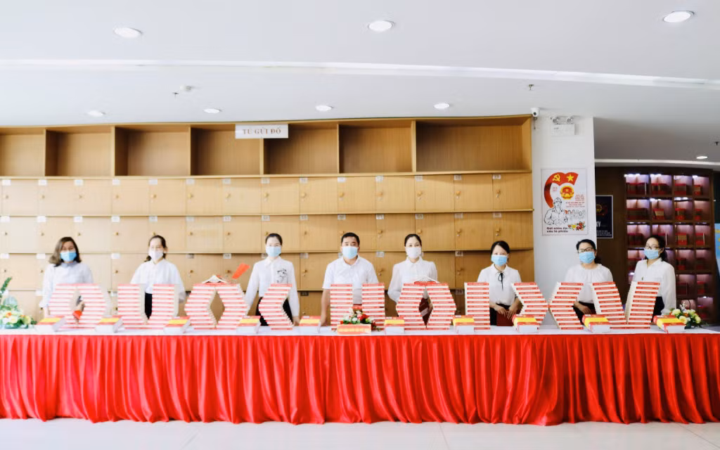 Chi bộ Nghiệp vụ Văn hóa và Gia đình, Chi bộ Nghiệp vụ Thể dục Thể thao tổ chức sinh hoạt chính trị tư tưởng tháng 5/2021 với chủ đề "Ngày hội non sông".