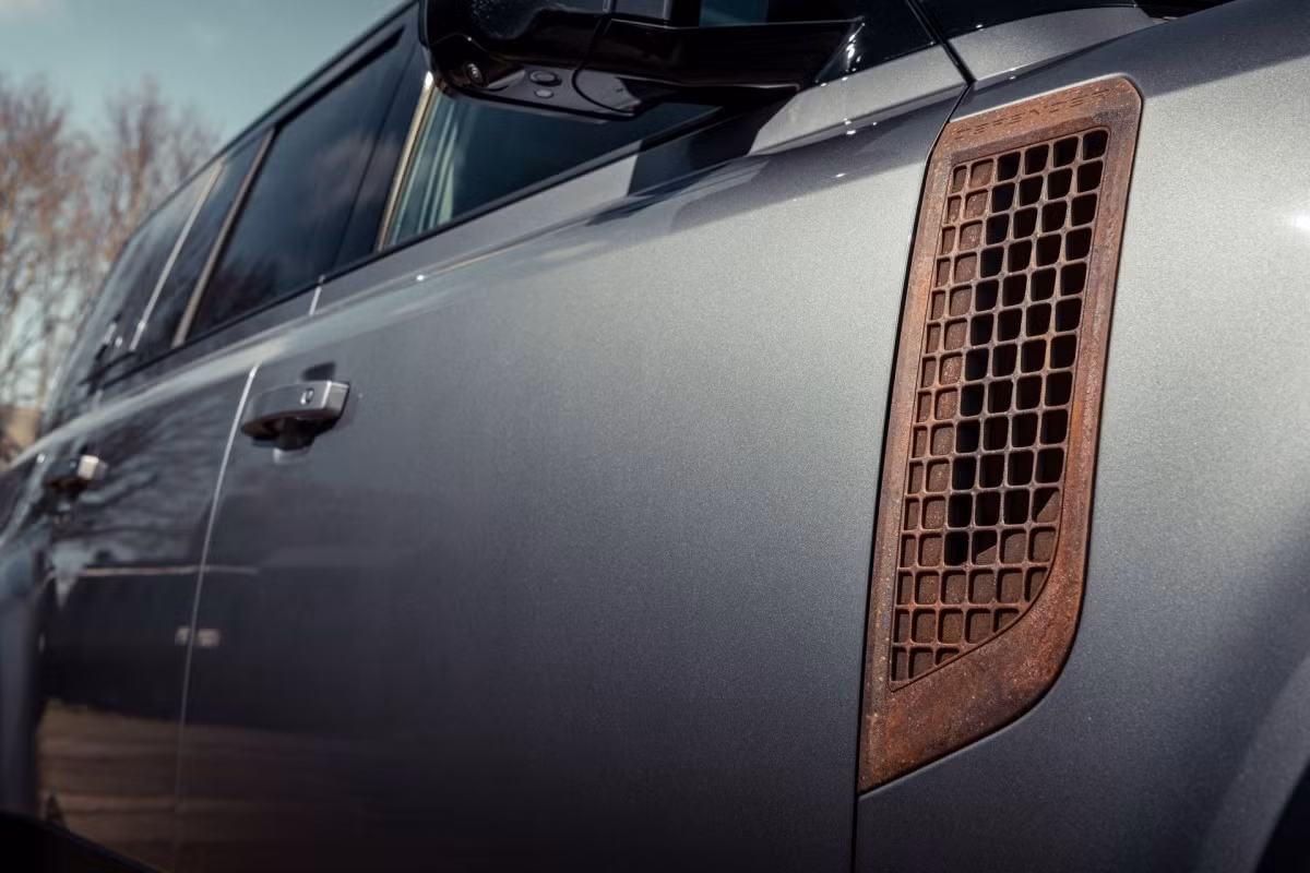 Land Rover Defender mới 'độ' cực độc ảnh 6