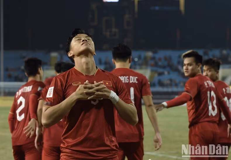 Quế Ngọc Hải thở phào nhẹ nhõm với tỷ số cách biệt.