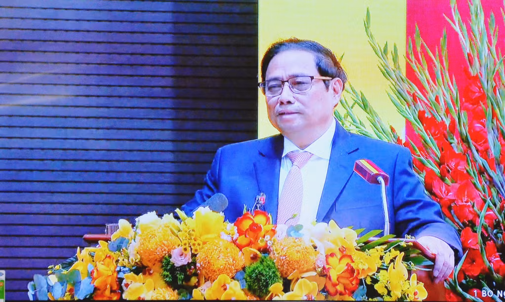 Thủ tướng Chính phủ Phạm Minh Chính phát biểu chỉ đạo tại hội nghị.