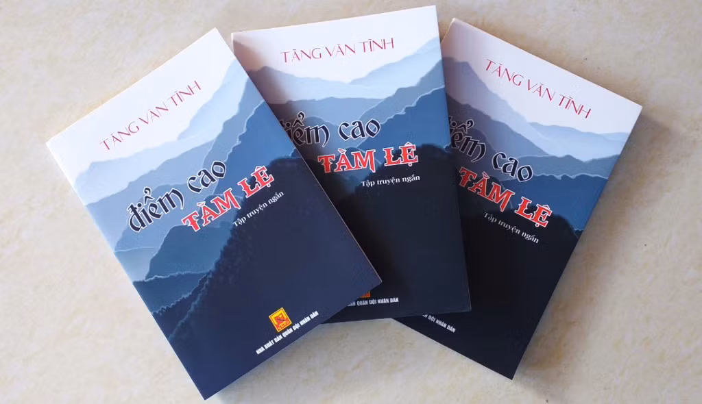 “Điểm cao Tằm Lệ” xuất bản tháng 6/2022, là tập truyện ngắn đầu tay của tác giả Tăng Văn Tĩnh.