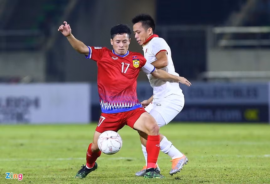Lào để thua 0-6 trước Việt Nam ngay trên sân nhà ở loạt trận đầu tiên AFF Cup 2022. Ảnh: Quang Thịnh.