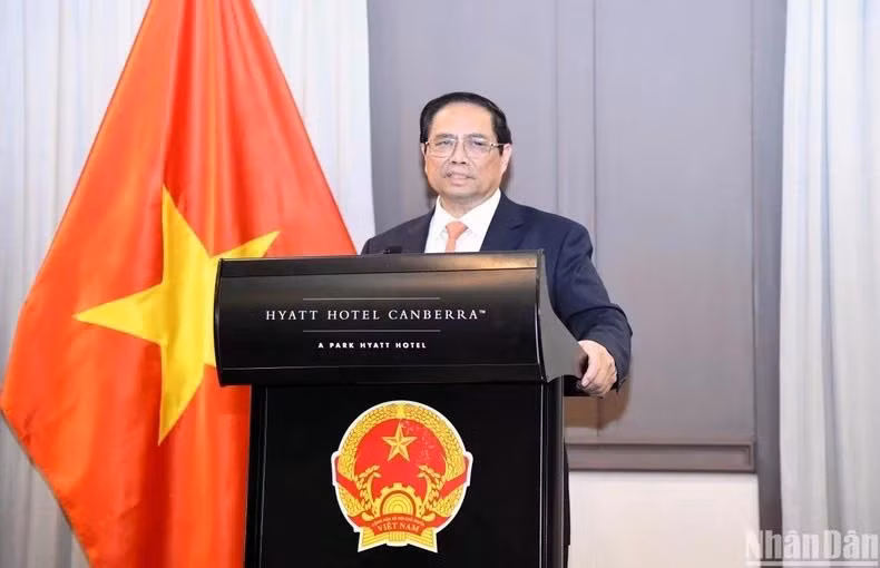 Thủ tướng Phạm Minh Chính nói chuyện thân mật với cán bộ, nhân viên Đại sứ quán, bà con cộng đồng người Việt Nam tại Australia.