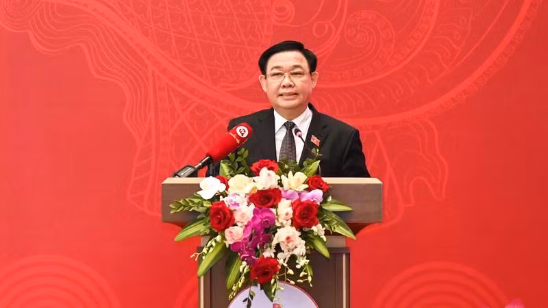 Chủ tịch Quốc hội Vương Đình Huệ phát biểu bế mạc Hội nghị toàn quốc lần thứ hai triển khai luật, nghị quyết của Quốc hội khóa XV.