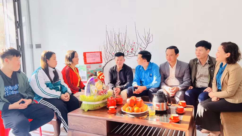 Ngôi nhà mới của gia đình anh Trung được hoàn thiện trước thềm Tết nguyên đán.