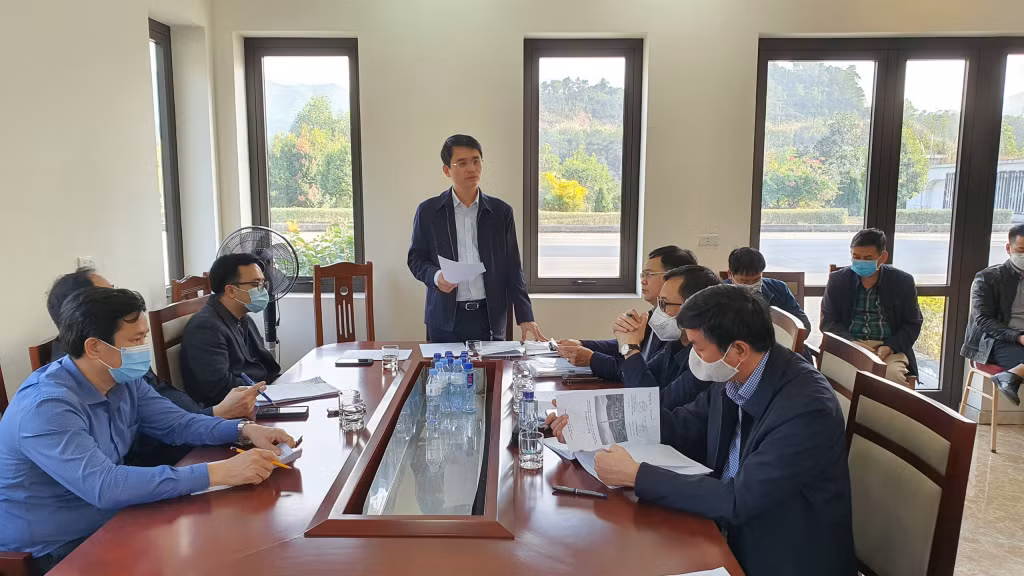 Đồng chí Phạm Văn Thành, Phó Chủ tịch UBND tỉnh phát biểu kết luận tại buổi làm việc.