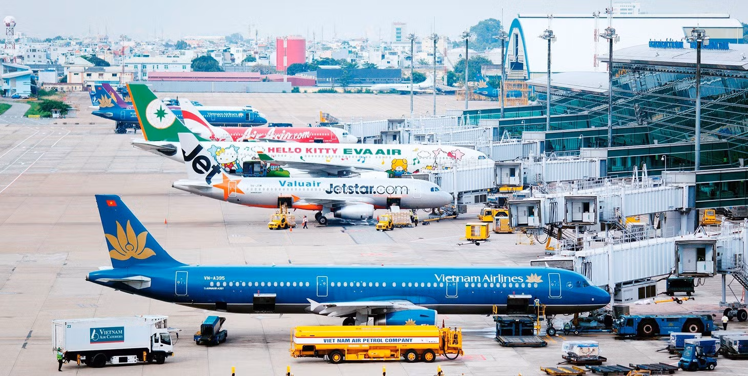 Rà soát, hoàn thiện Quy hoạch hệ thống cảng hàng không, sân bay toàn quốc thời kỳ 2021 – 2030, tầm nhìn đến năm 2050.