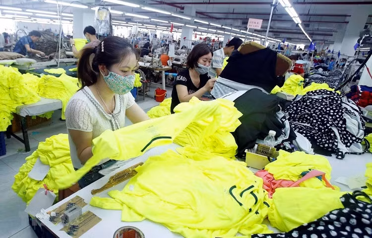 Xuất khẩu hàng dệt may giữ được nhịp tăng trưởng