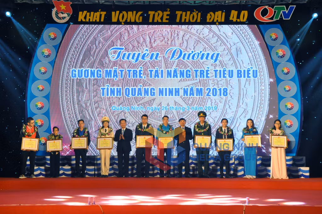 10 gương mặt trẻ tiêu biểu tỉnh Quảng Ninh năm 2018 (4-2019). Ảnh: Minh Hà
