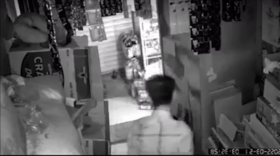 Hình ảnh cắt từ clip.