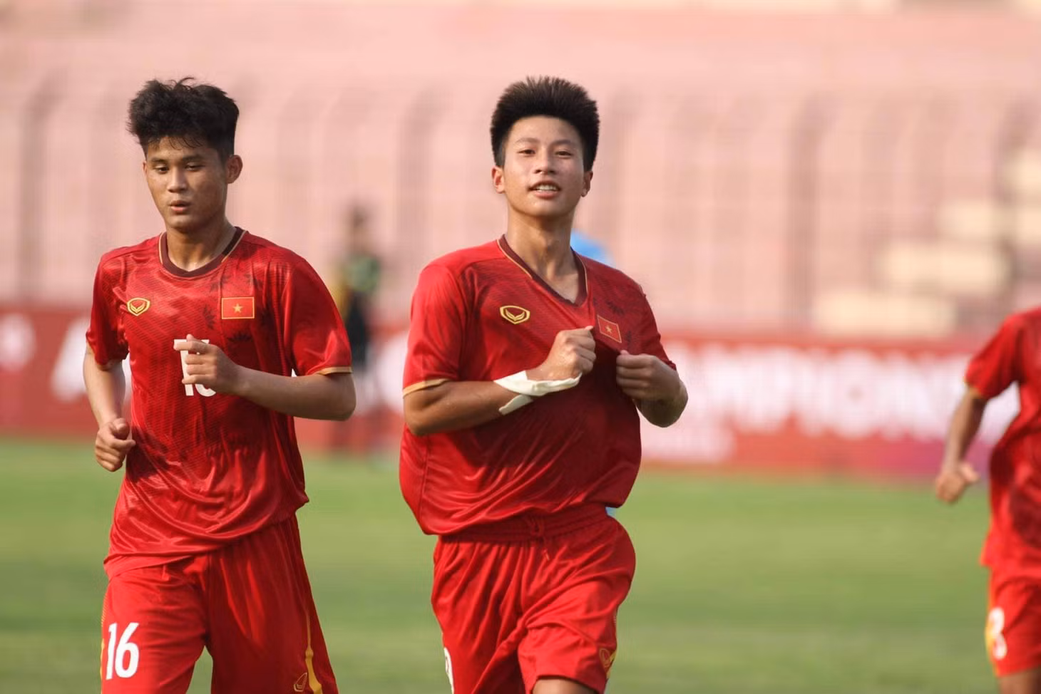 U16 Việt Nam không bị U16 Singapore làm khó