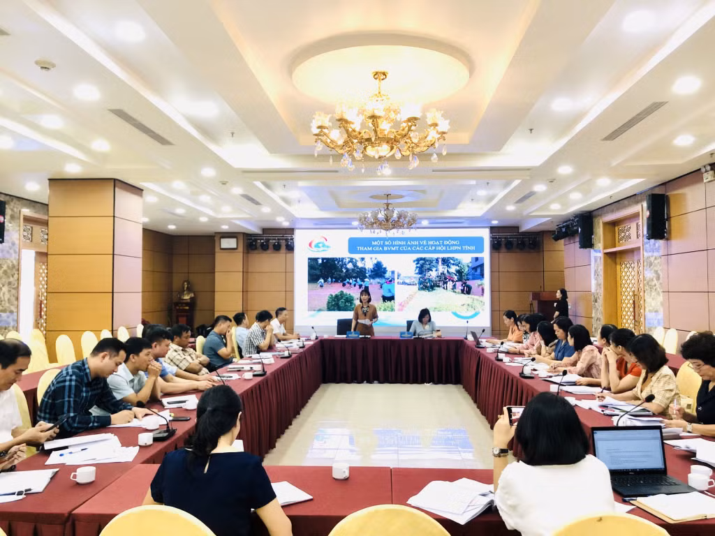 Quang cảnh hội nghị.