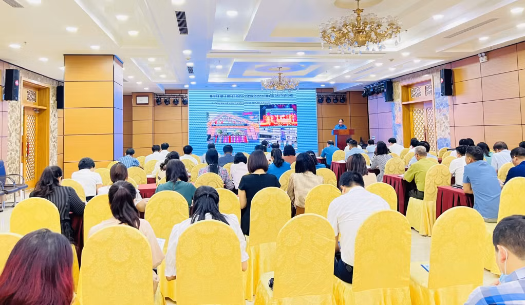 Quang cảnh hội nghị sơ kết.