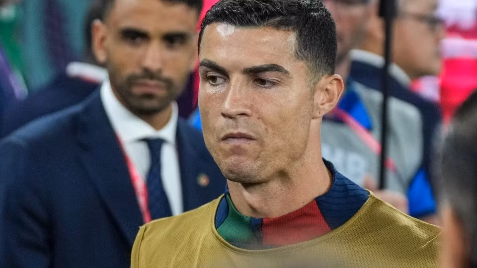 Ronaldo tiếp tục bị rớt giá trên thị trường chuyển nhượng.