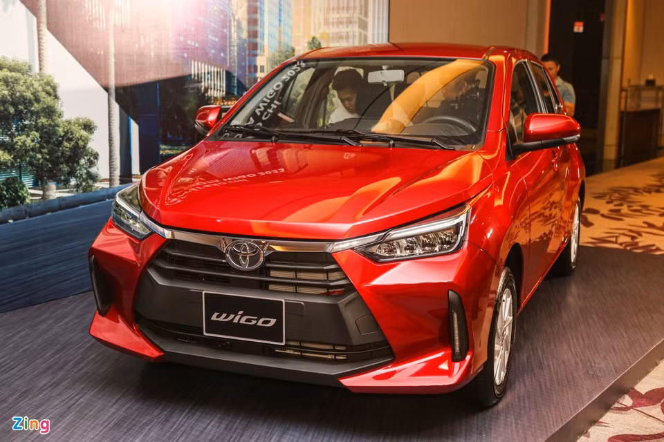 Toyota Wigo 2023 vừa ra mắt đã được khuyến mại. Ảnh: Bối Hạ.