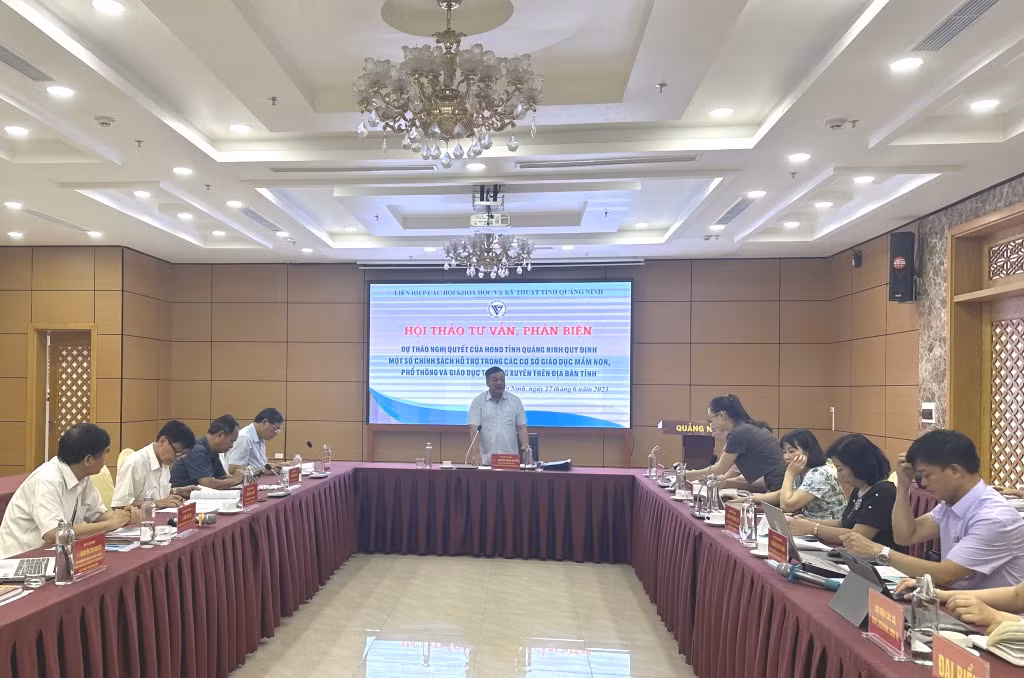 Quang cảnh buổi hội thảo.