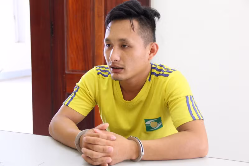 Đối tượng Lô Văn Tuấn.