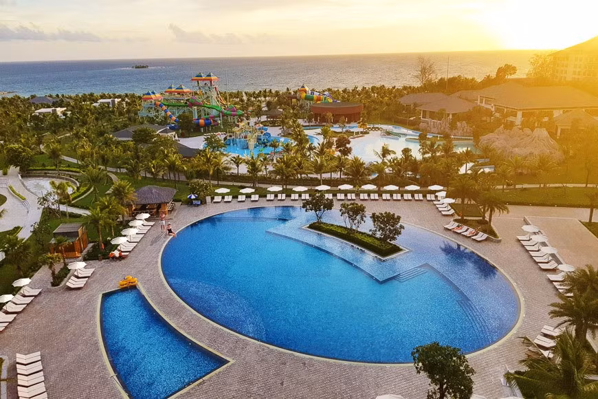 Gần đây, Phú Quốc là điểm đến thu hút vô vàn du khách khi ghé thăm Việt Nam. Ảnh: Vinpearl Resort &amp; Spa