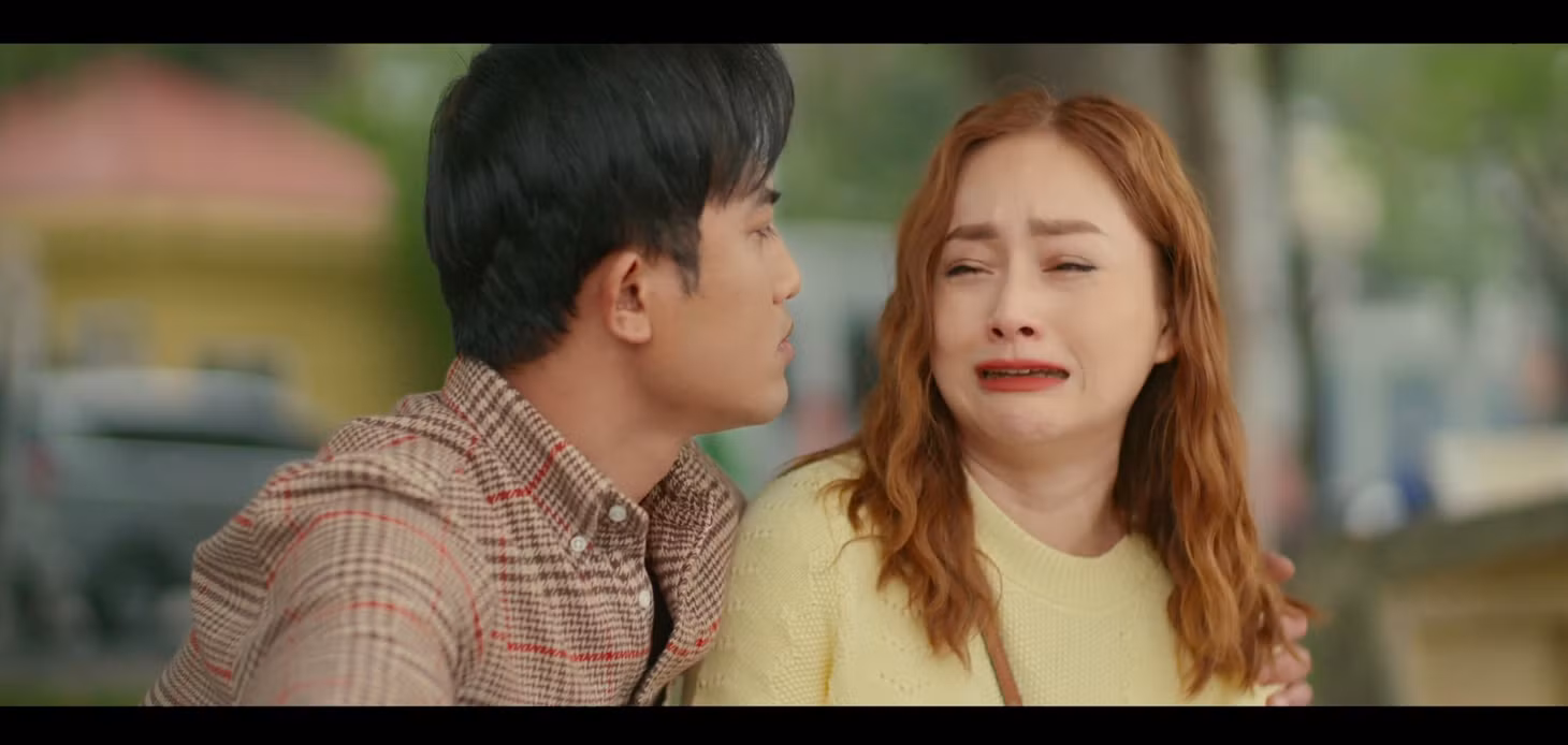 Doãn Quốc Đam, Lan Phương không gây ấn tượng như các vai diễn trước.