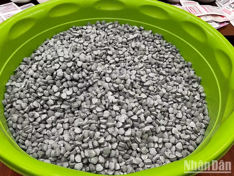 17.000 viên ma túy được thu giữ.