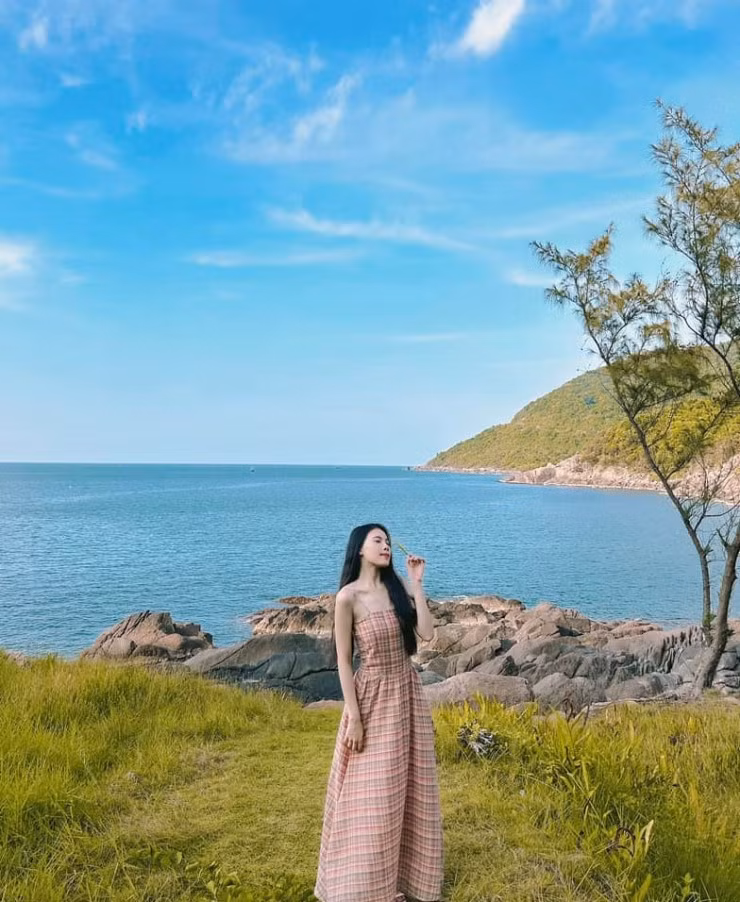 Chiêm ngưỡng bãi đá hoang sơ, đẹp như ‘chốn tiên cảnh’ ở Đà Nẵng - 9