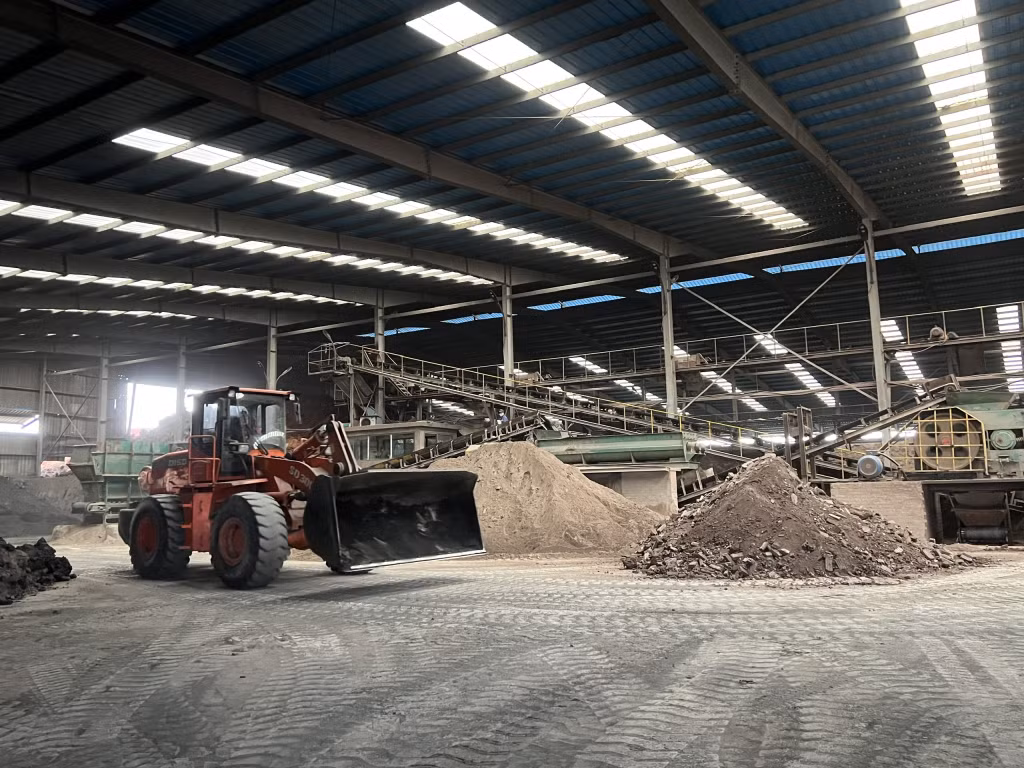 Sản xuất tại Công ty CP Tâm Vân Hạ Long (TX Đông Triều).