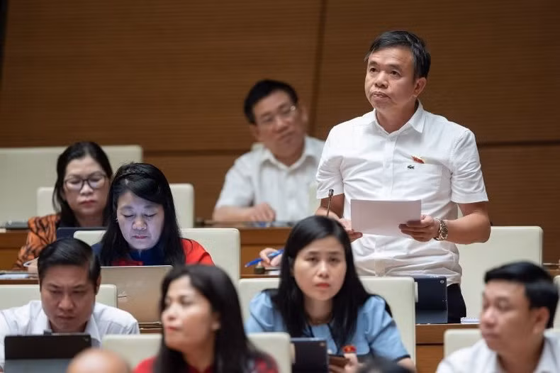 Đại biểu Nguyễn Tiến Nam - Đoàn đại biểu Quốc hội tỉnh Quảng Bình. (Ảnh: quochoi.vn)