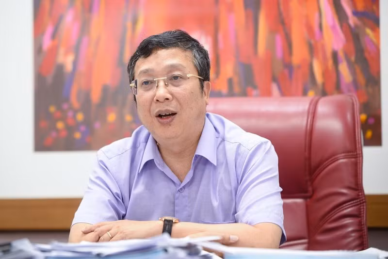Ông Hoàng Trung giữ chức Thứ trưởng Nông nghiệp và Phát triển nông thôn.