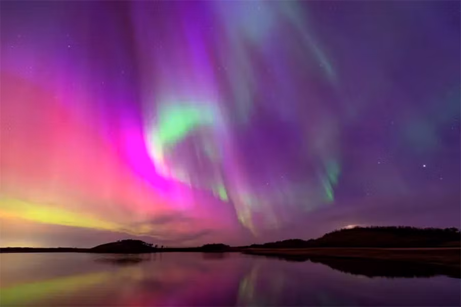 Cực quang xuất hiện gần Saskatoon ở Saskatchewan, Canada, vào ngày 11/5/2024. Ảnh: Aurorasaurus