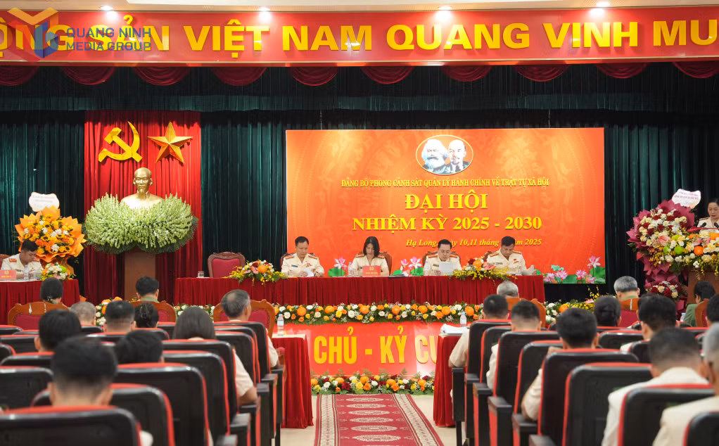 Toàn cảnh Đại hội.