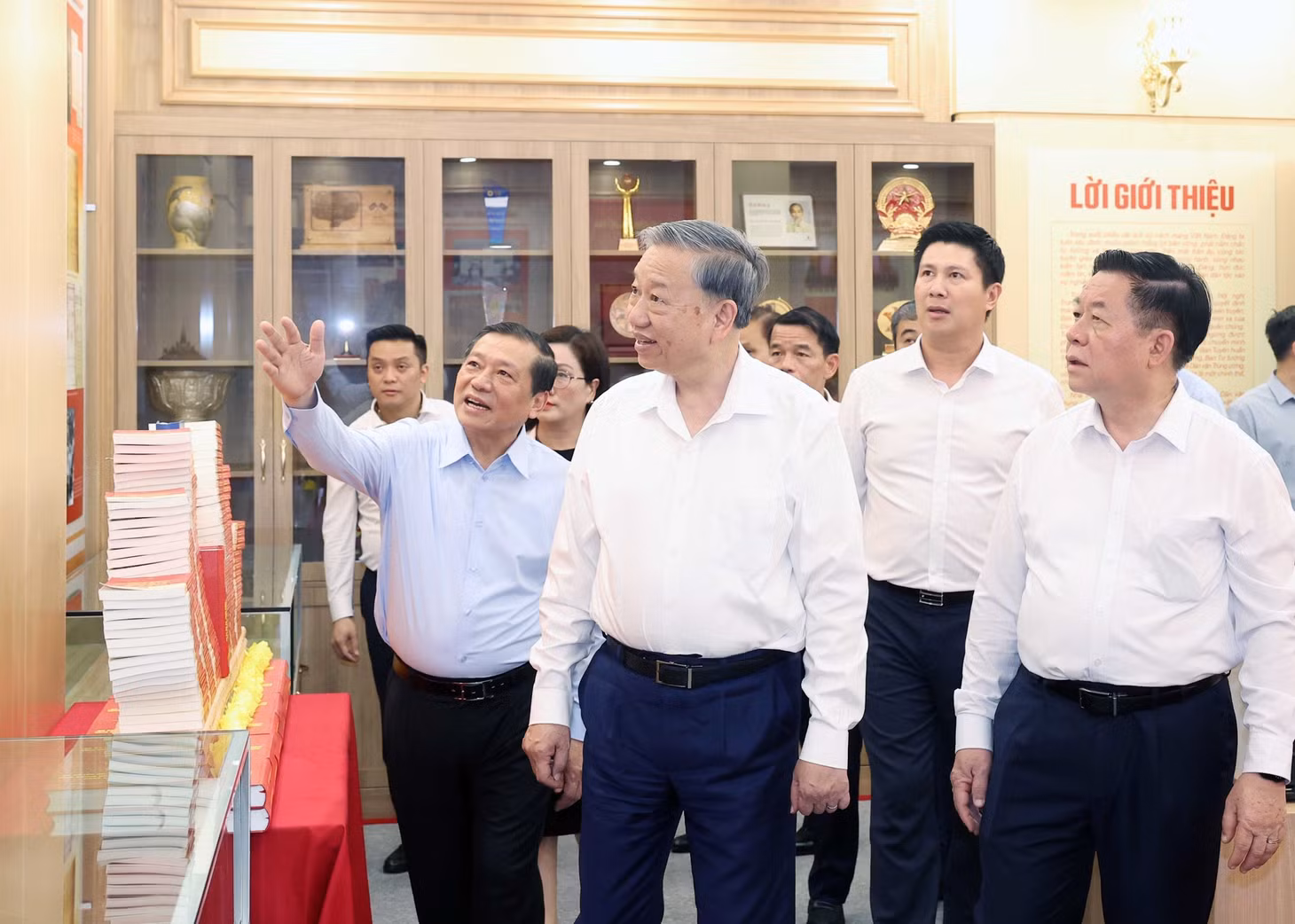 Tổng Bí thư Tô Lâm thăm và làm việc với Ban Tuyên giáo và Dân vận Trung ương _Ảnh: TTXVN