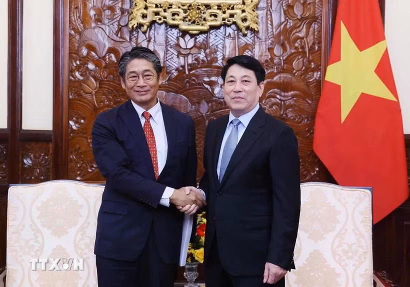 Chủ tịch nước Lương Cường tiếp Đại sứ Nhật Bản tại Việt Nam Ito Naoki. (Ảnh: Lâm Khánh/TTXVN)