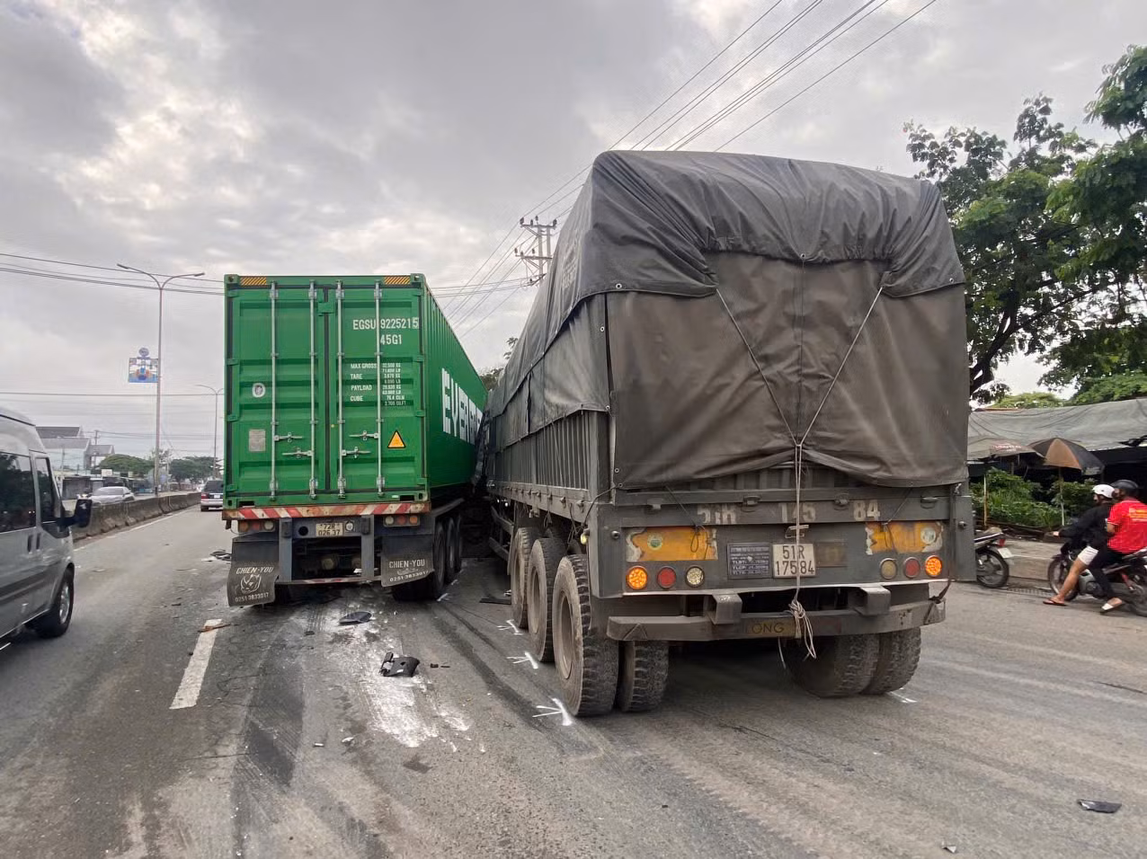 Vụ tai nạn may mắn không gây thương vong về người.