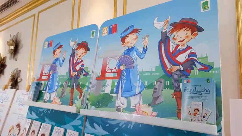 Cậu bé Papelucho tinh nghịch là nhân vật truyện tranh kinh điển của văn học Chile. (Ảnh: Minh Thu/Vietnam+)
