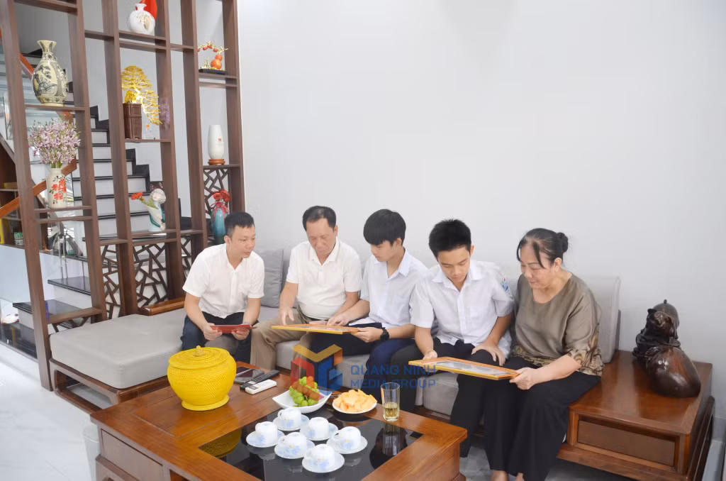 Hai anh em Đỗ Tuấn Lâm và Đỗ Tùng Lâm luôn nhận được sự hỗ trợ, đồng hành từ gia đình.