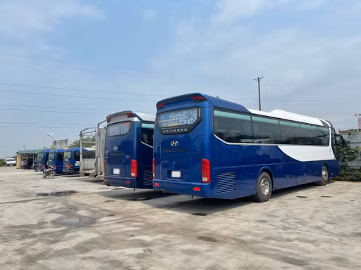 An Dương luôn đảm bảo kiểm tra chất lượng xe trước mỗi chuyến đi (Nguồn: An Dương)