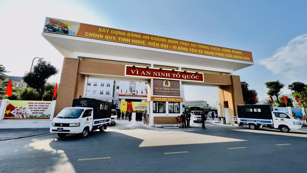 Phương tiện di chuyển. công an xã