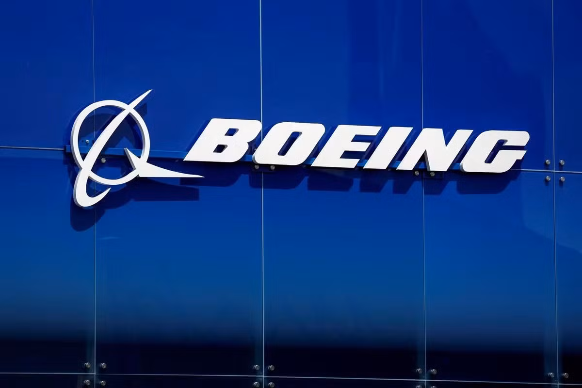 Boeing là nhà thầu quốc phòng, đối tác lớn của Lầu Năm Góc.